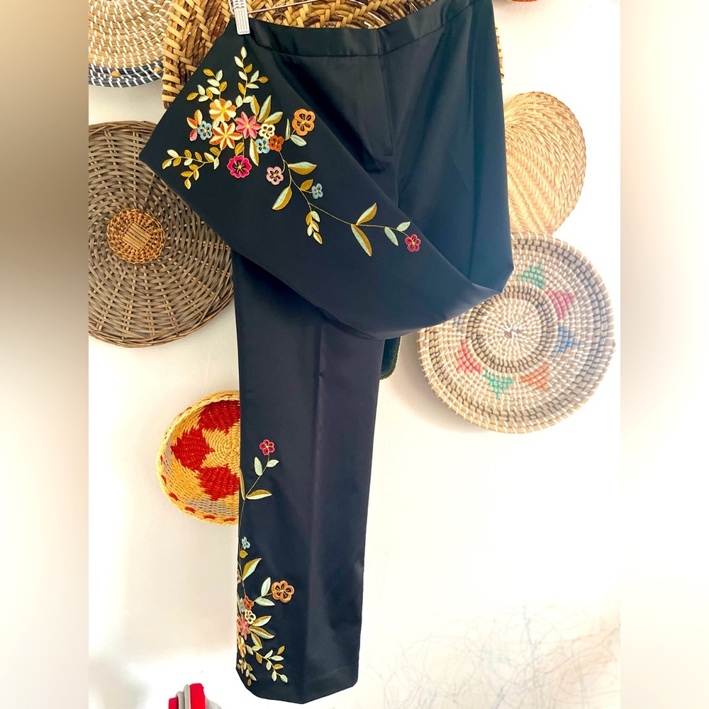 Black silky pant